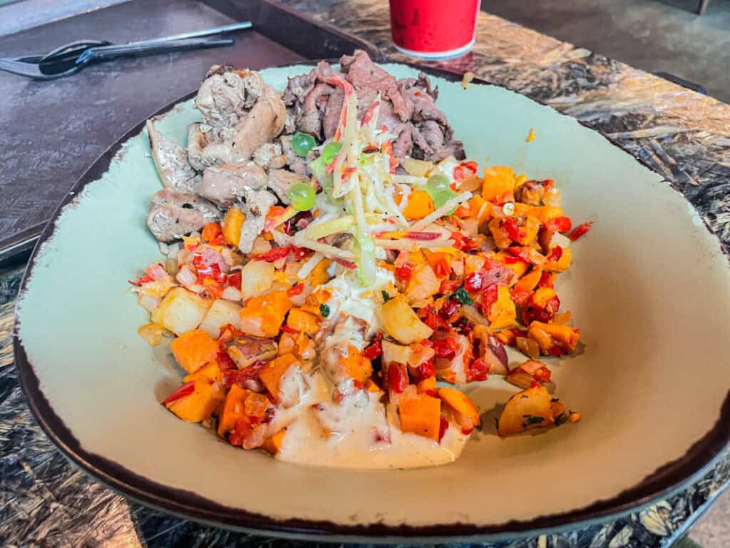 chicken and beef combination bowl from Satu'li Canteen.