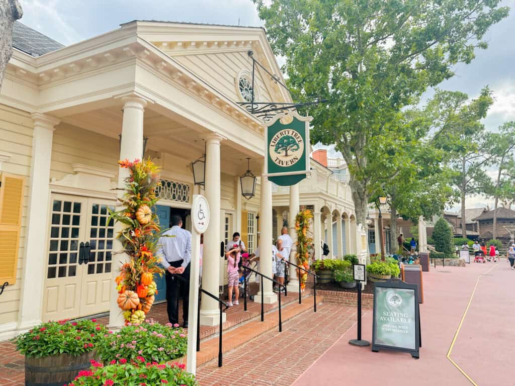 entrance to Liberty Tree Tavern.