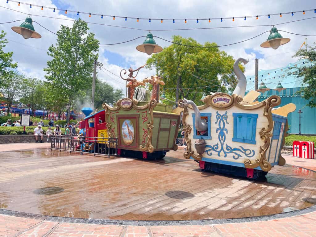 Casey Jr. Splash 'N' Soak water play area.