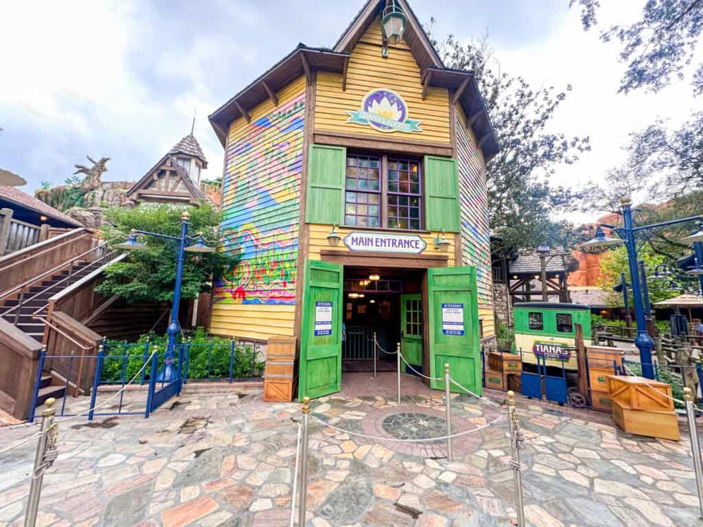 main entrance for Tiana's Bayou Adventure.